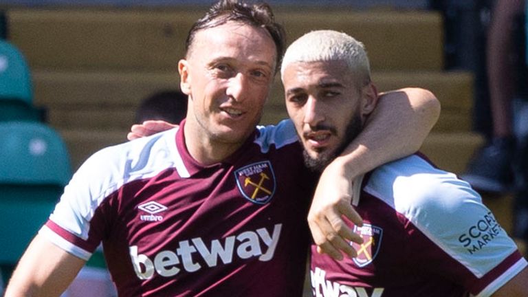 Mark Noble celebrates with Said Benrahma after his goal against Celtic