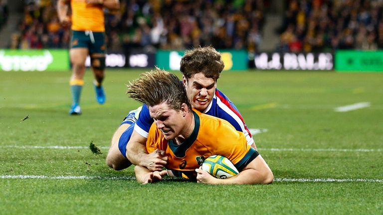 Michael Hooper scores for Austalia