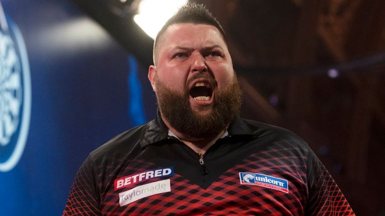 lav lektier Pil Bestemt PDC Super Series 7: Michael Smith beats Ross Smith to win Players  Championship 27 | Darts News | Sky Sports