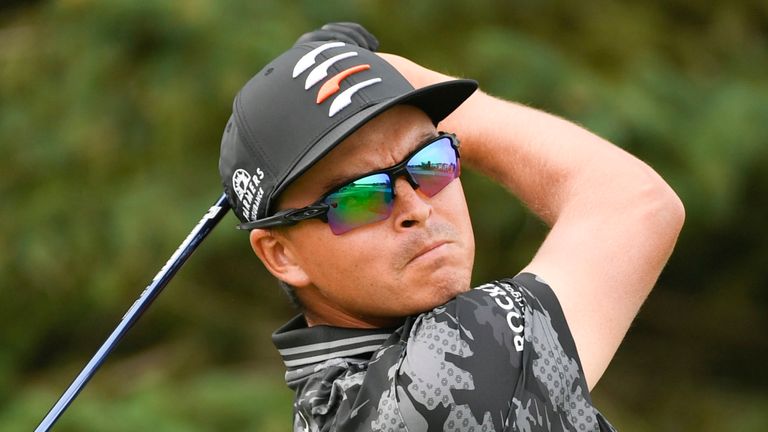 3M Open: Rickie Fowler shares lead after opening 64, Dustin