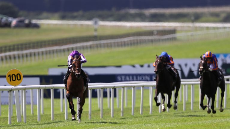 Snowfall leaves her Irish Oaks rivals well behind at the Curragh