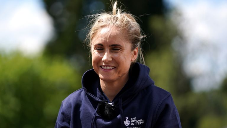 Steph Houghton (PA)