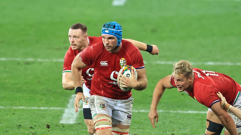 Tadhg Beirne carries for the Lions