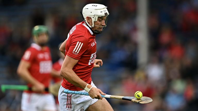 31 July 2021; Tim O'Mahony of Cork on a solo run on his way to scoring his side's first goal during the GAA Hurling All-Ireland Senior Championship Quarter-Final match between Dublin and Cork at Semple Stadium in Thurles, Tipperary. Photo by Piaras .. M..dheach/Sportsfile