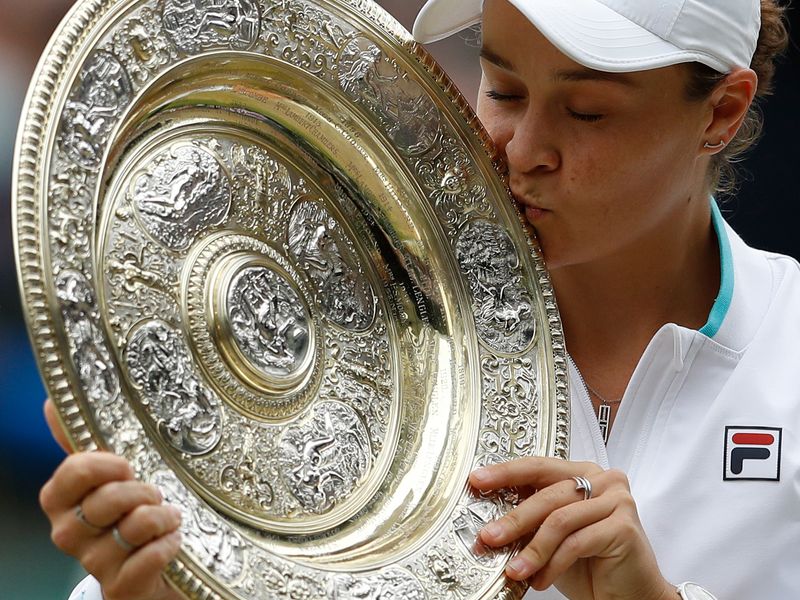 Ashleigh Barty wins first Wimbledon title on idol Cawley's anniversary