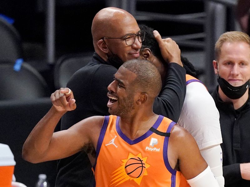 Chris Paul finally reaches NBA Finals at Clippers' expense