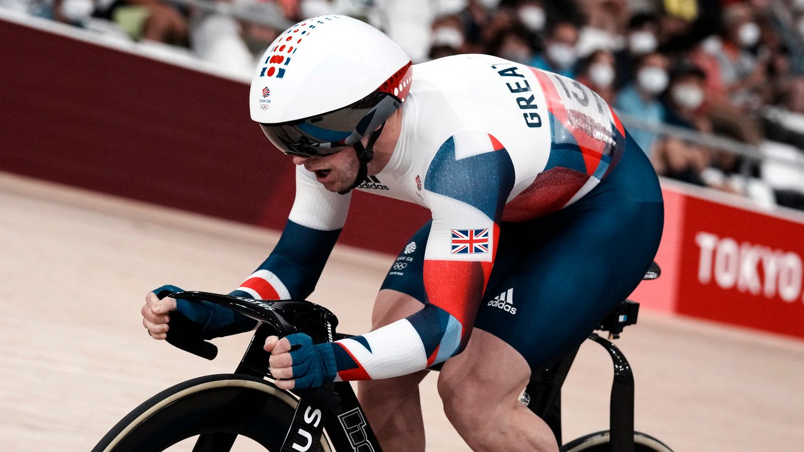 Tokyo 2020 Olympics Ethan Hayter and Matt Walls win cycling silver