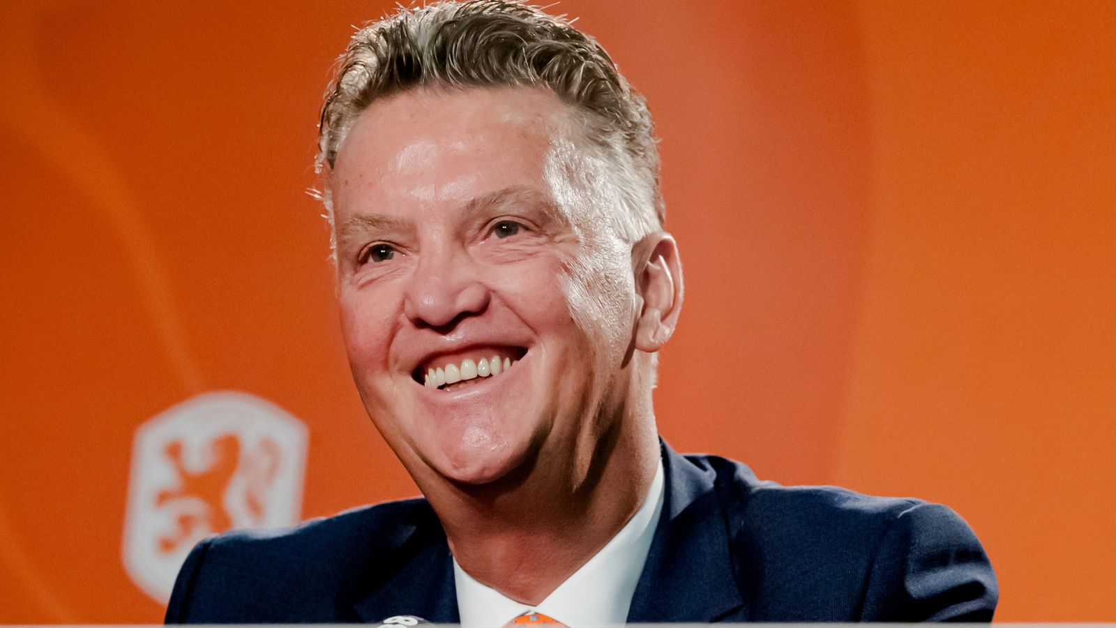 Louis van Gaal: Netherlands manager says he would have appointed himself  and asks &#39;who else but me?&#39; | Football News | Sky Sports