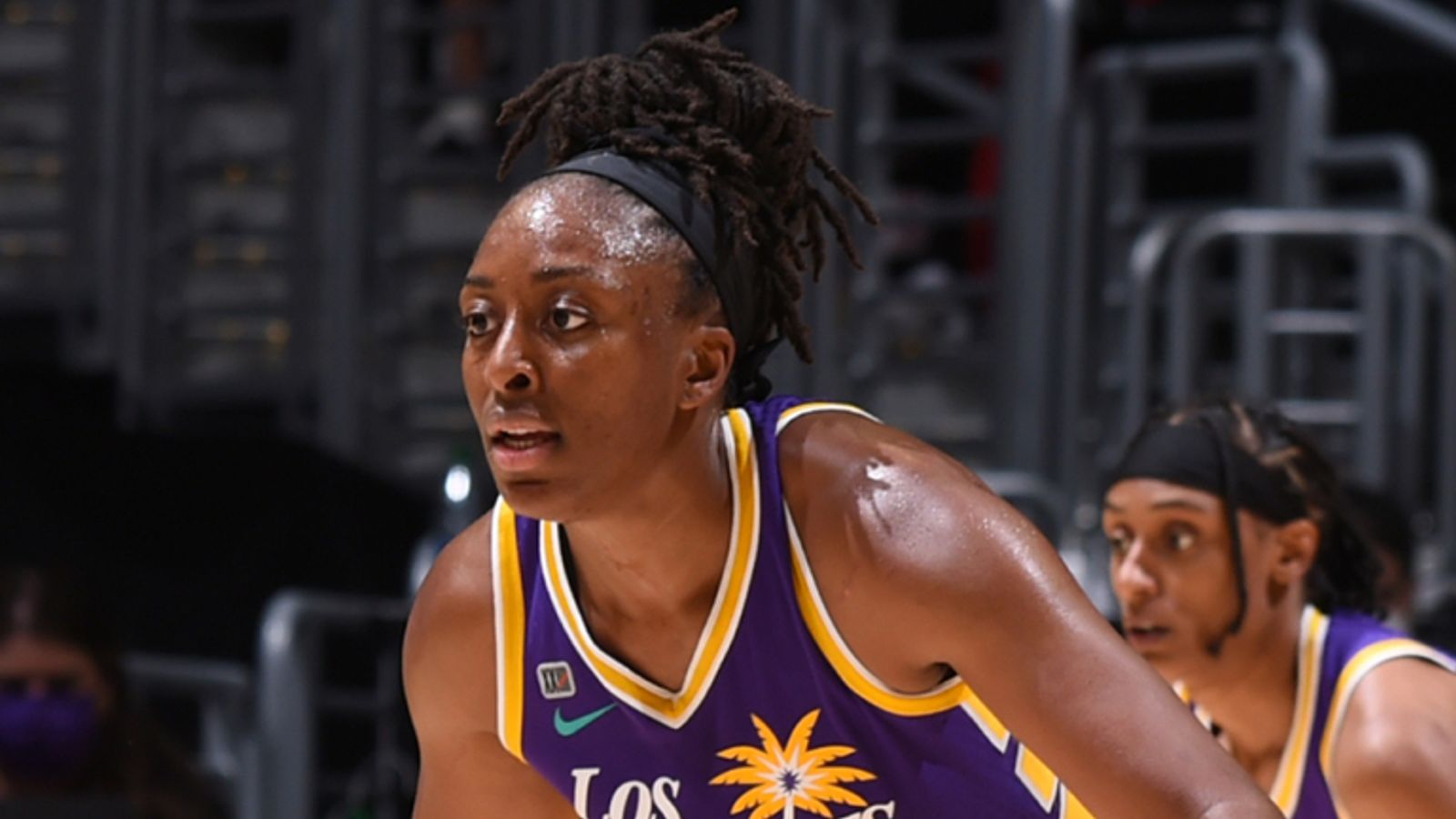 WNBA: Nneka Ogwumike's putback game-winner helps Los Angeles Sparks see ...