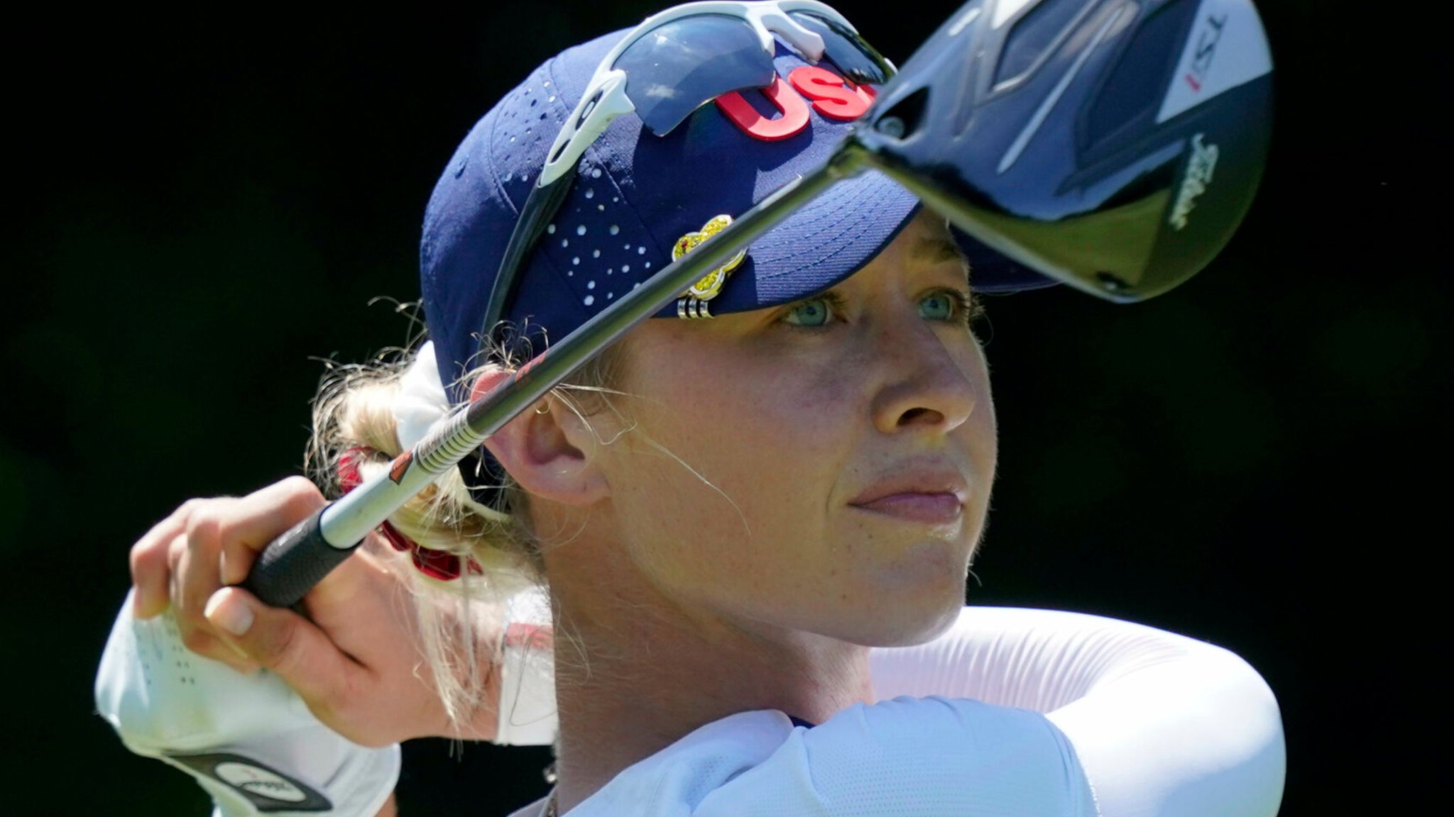 Tokyo Olympics: Nelly Korda four ahead in women's golf event after mis...
