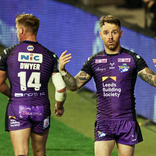 Rhinos boost play-off hopes