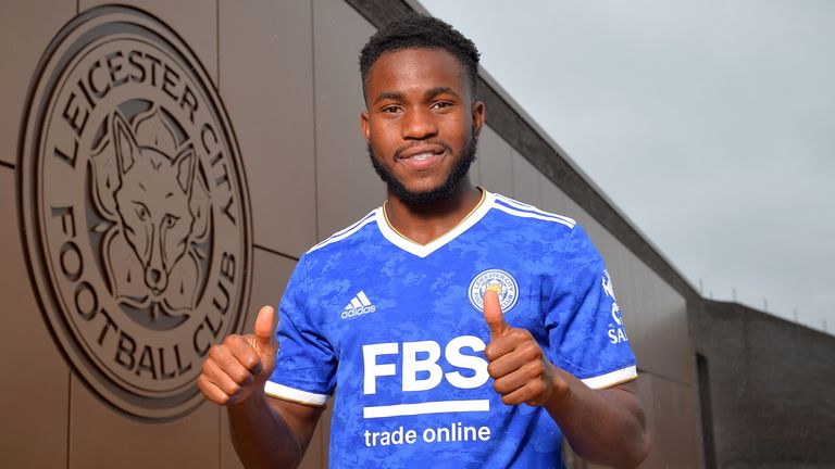 SEAGRAVE, ENGLAND - AUGUST 31: Leicester City unveil new signing Ademola Lookman at Leicester City Training Ground on August 31, 2021 in Seagrave, United Kingdom. (Photo by Plumb Images/Leicester City FC via Getty Images)