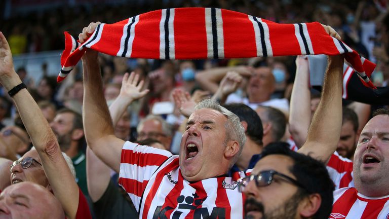 Brentford supporters helped their side to a 2-0 win over Norwich