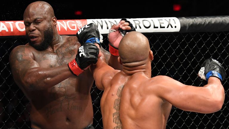 talsmand matron Litteratur UFC 265: Ciryl Gane stops Derrick Lewis to set up shot at heavyweight  champion Francis Ngannou | MMA News | Sky Sports