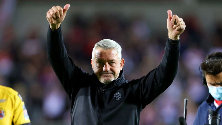 St Helens v Castleford Tigers - Betfred Super League - Totally Wicked Stadium
Castleford Tigers head coach Daryl Powell gestures to the fans at the end of the Betfred Super League match at the Totally Wicked Stadium, St Helens. Picture date: Thursday August 12, 2021.