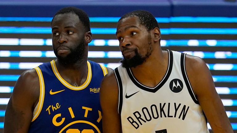 Green (23) and Durant (7) up against eachother last season(AP Photo/Jeff Chiu)