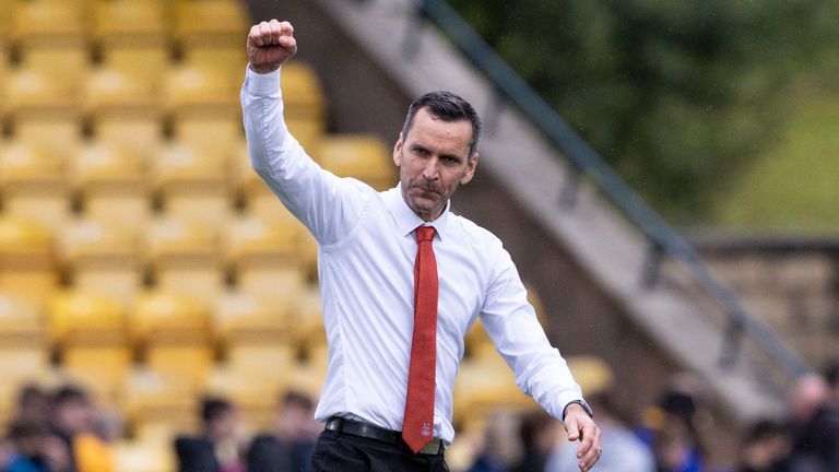 LIVINGSTON, SCOTLAND - AUGUST 08: Aberdeen manager Stephen Glass at full time during a cinch Premiership match between Livingston and Aberdeen at The Tony Macaroni Arena, on August 08, 2021, in Livingston, Scotland. (Photo by Alan Harvey / SNS Group)