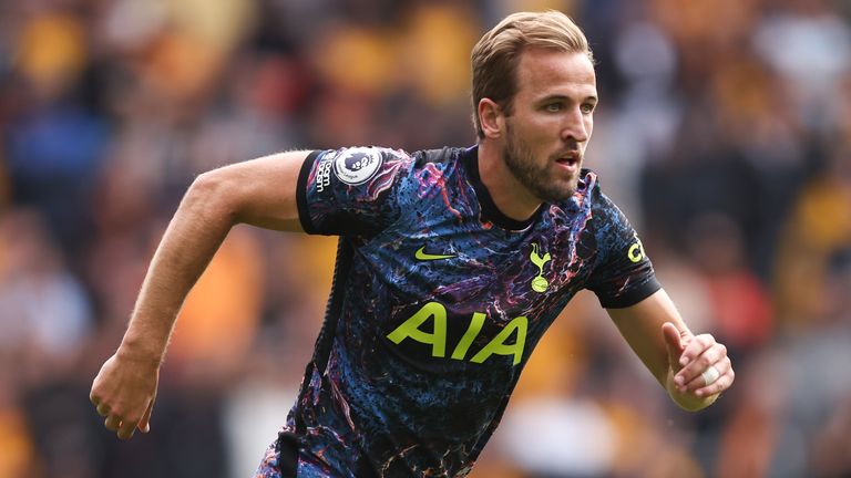 Harry Kane came on as a second-half substitute to make his return for Tottenham against Wolves