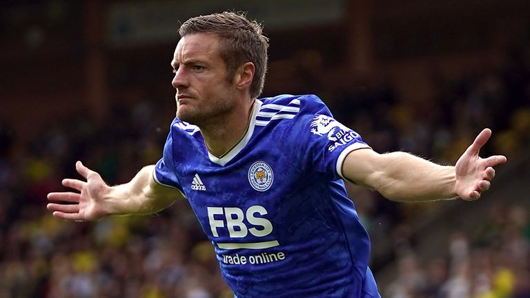 Jamie Vardy celebrates his goal against Norwich at Carrow Road