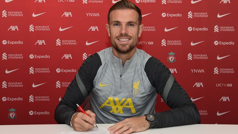 KIRKBY, ENGLAND - AUGUST 31: ( THE SUN OUT. THE SUN ON SUNDAY OUT) Jordan Henderson Signs a Contract Extension at Liverpool on August 31, 2021 in Kirkby, England. (Photo by John Powell/Liverpool FC via Getty Images)
