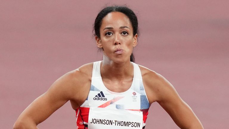 Katarina Johnson-Thompson has been forced to withdraw from the heptathlon due to an injury