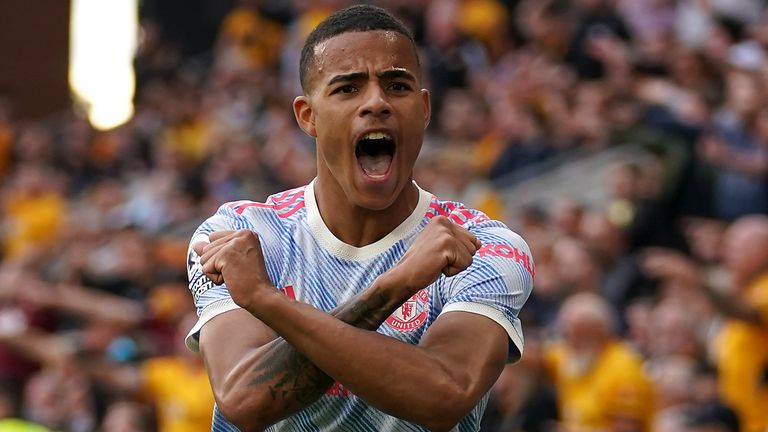 Mason Greenwood célèbre son but contre les Wolves