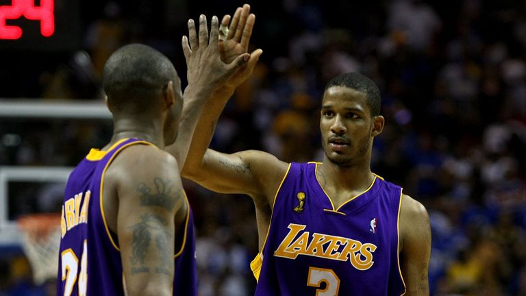 Kobe Bryant high-fives Trevor Ariza during Game Five of the 2009 NBA Finals