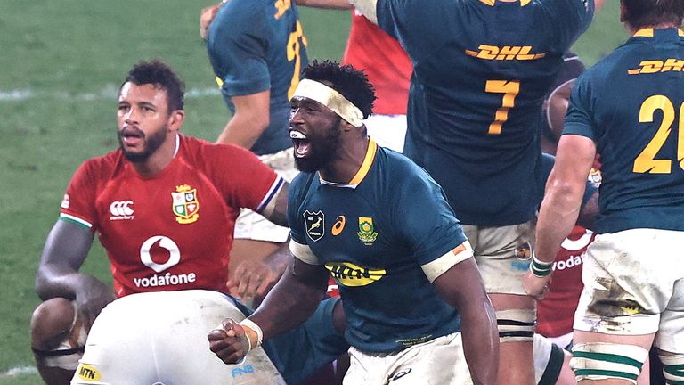 Siya Kolisi celebrates the final whistle