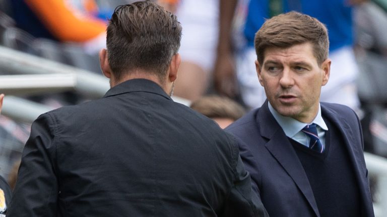 DUNDEE, SCOTLAND - AUGUST 07: Rangers manager Steven Gerrard (R) and Thomas Courts at full time during a cinch Premiership match between Dundee United and Rangers at Tannadice, on August 07, 2021, in Dundee, Scotland (Photo by Craig Williamson / SNS Group)