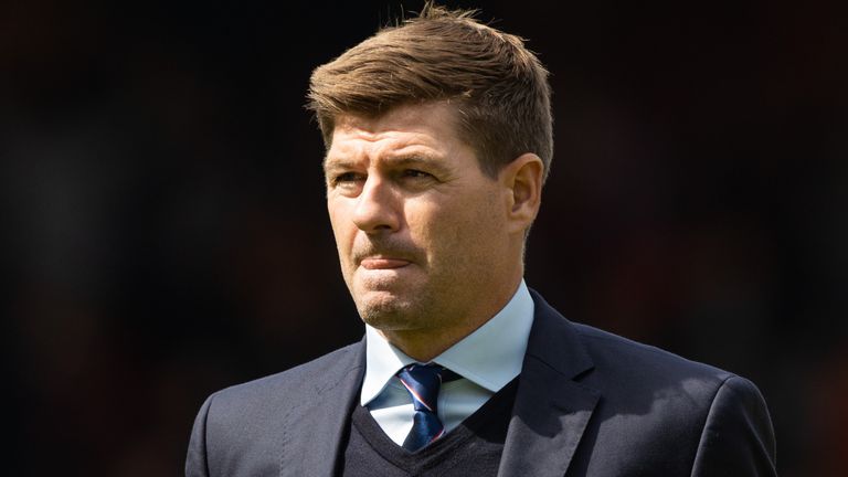 DUNDEE, SCOTLAND - AUGUST 07: Rangers manager Steven Gerrard during a cinch Premiership match between Dundee United and Rangers at Tannadice, on August 07, 2021, in Dundee, Scotland (Photo by Craig Williamson / SNS Group)