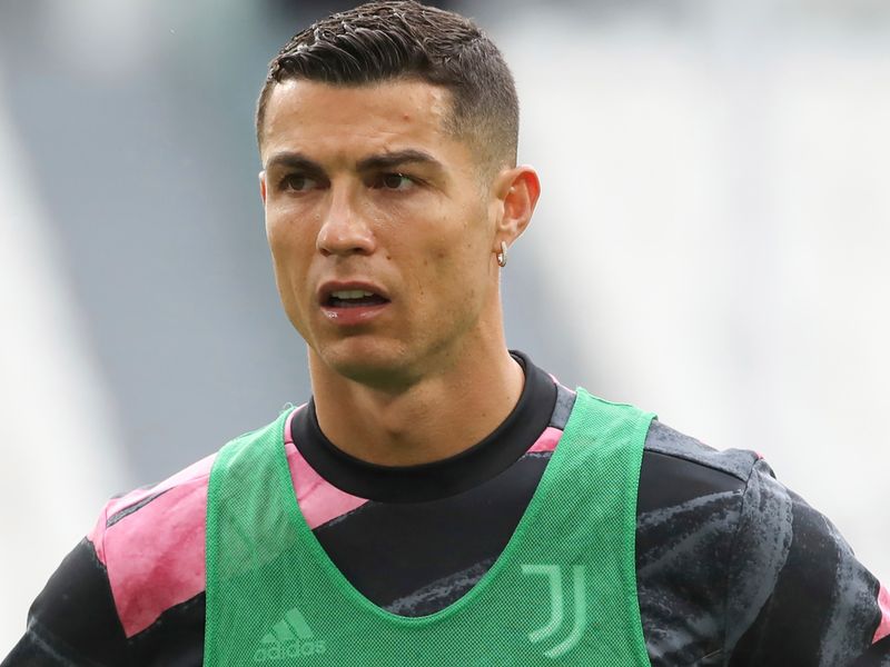 Cristiano Ronaldo new hair style FIFA16 - FIFA 16 at ModdingWay