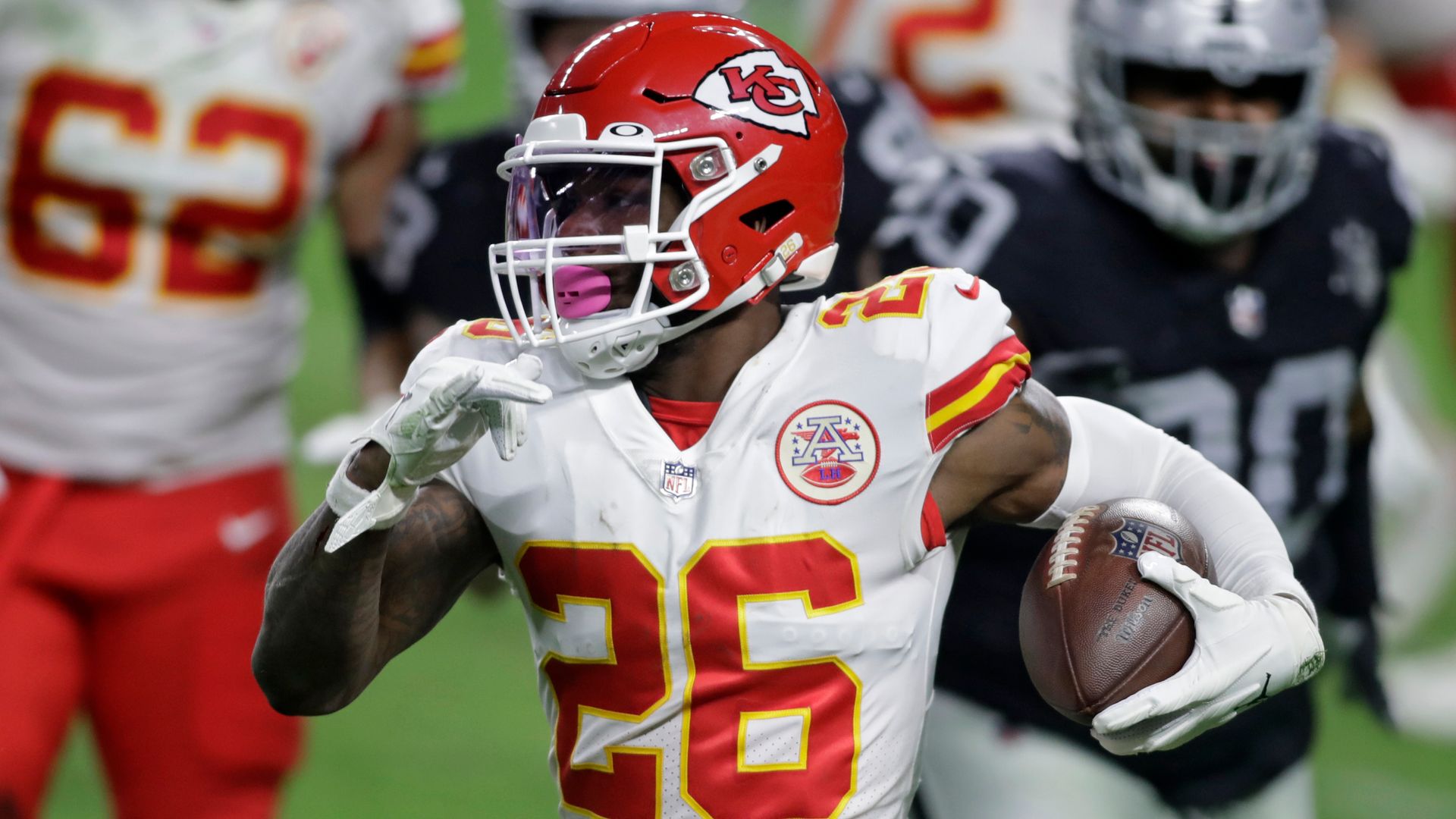 Ravens sign Bell; Saints release Murray