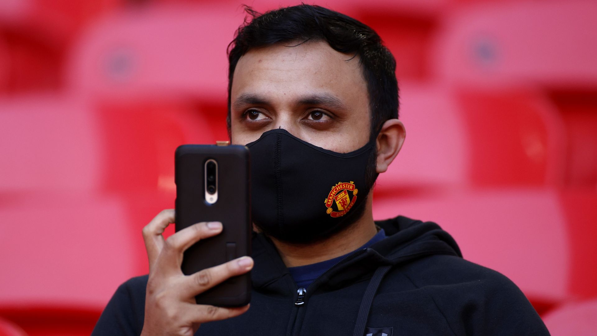 Man Utd to introduce Covid spot-checks on matchdays
