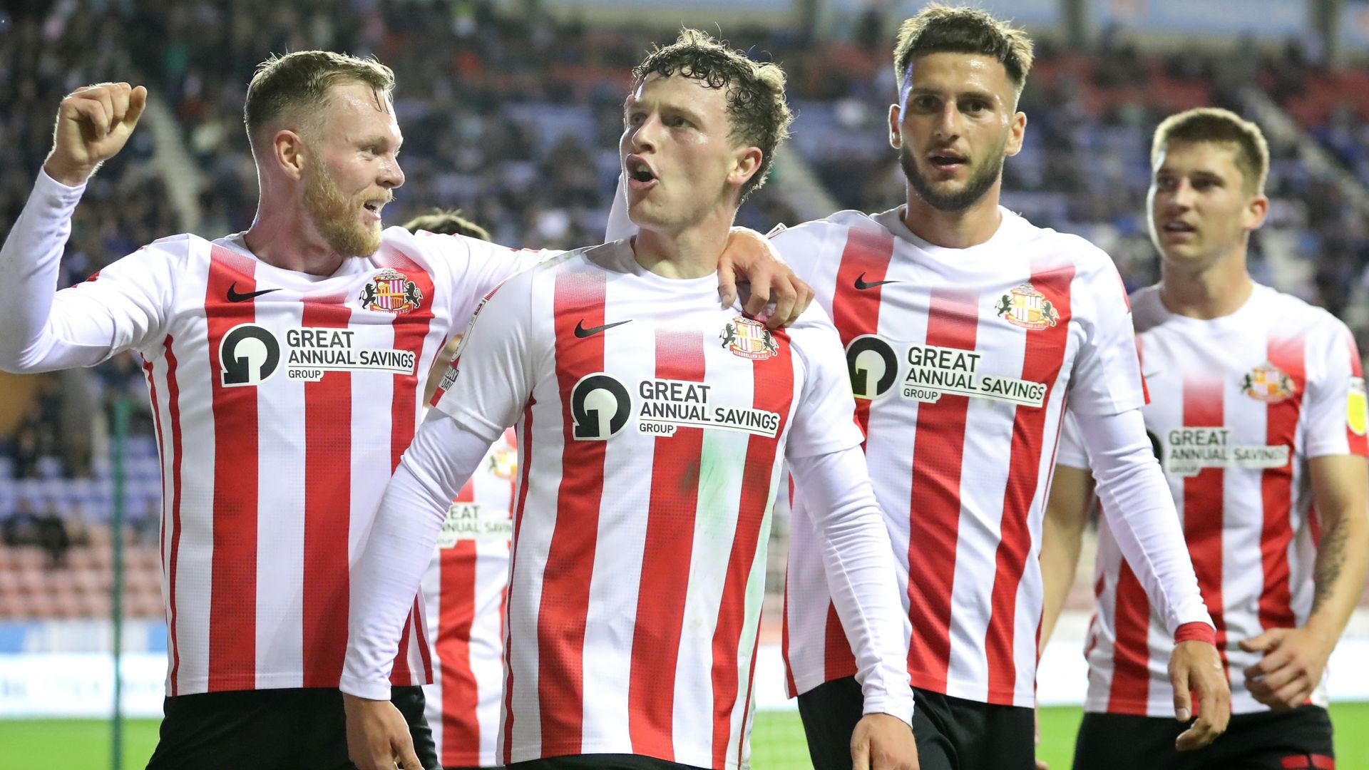 Sunderland beat Wigan to reach League Cup last 16