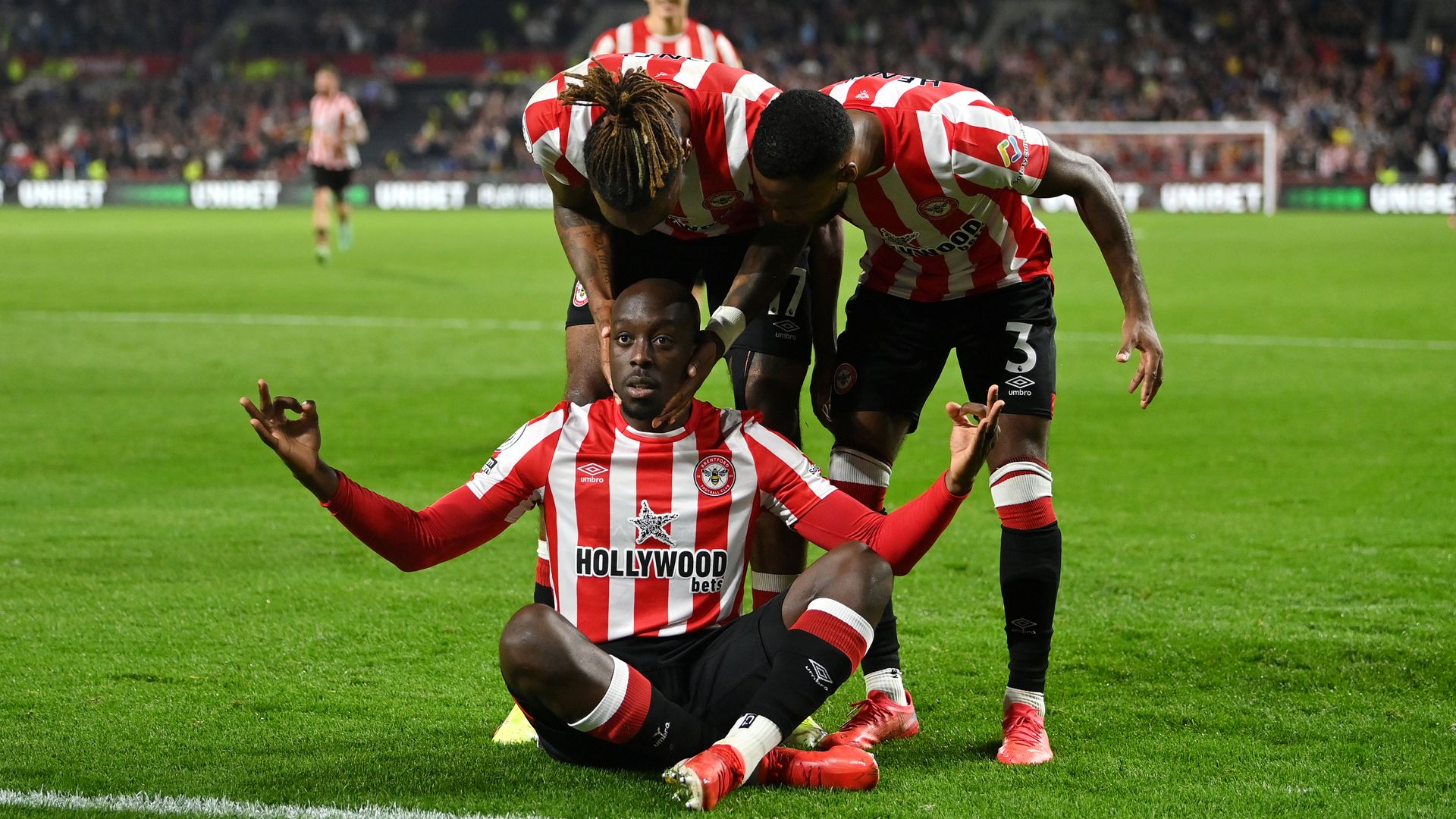 Wissa earns Brentford point in six-goal Liverpool thriller