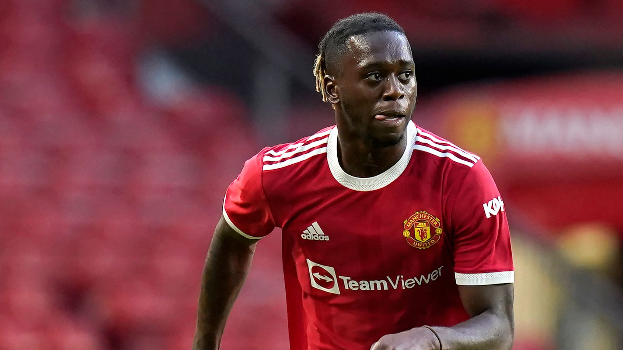 Aaron Wan Bissaka: A Defender Out Of His Time? - UFH - Manchester ...