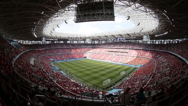 England players booed as they take a knee in Hungary