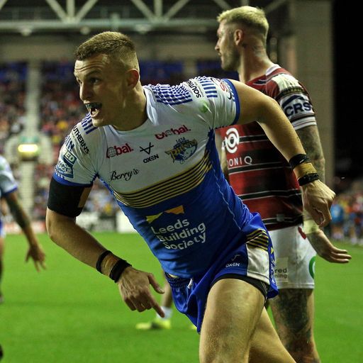 Leeds edge out Wigan to book semis spot