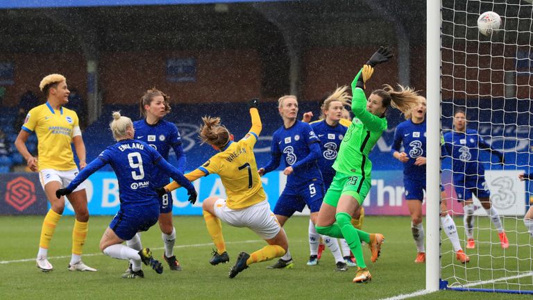 Aileen Whelan nodded home from Megan Connolly's corner to equalise against Chelsea
