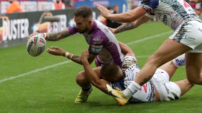 Leigh Centurions v Hull Kingston Rovers - Betfred Super League - St James' Park
Hull KR's Ben Crooks scores a try during the Betfred Super League match at St James' Park, Newcastle. Picture date: Sunday September 5, 2021.