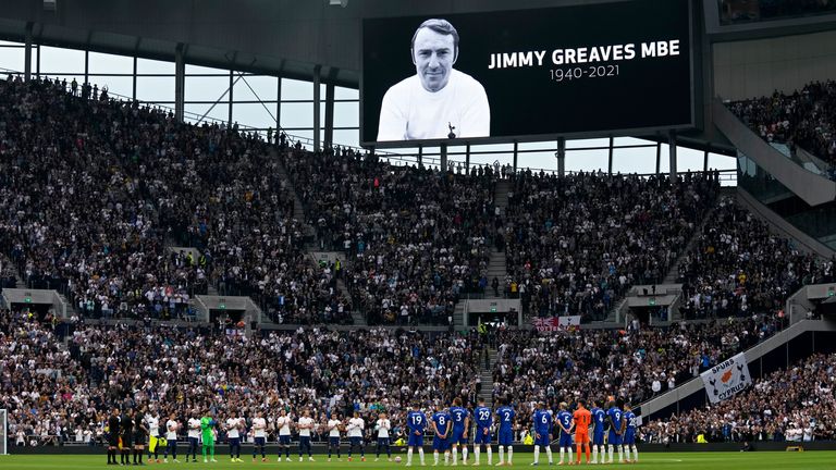 There was a tribute to Jimmy Greaves ahead of kick-off