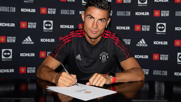 Cristiano Ronaldo will wear the No 7 shirt again for Manchester United