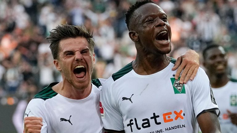 Denis Zakaria celebrates after scoring for Borussia Monchengladbach