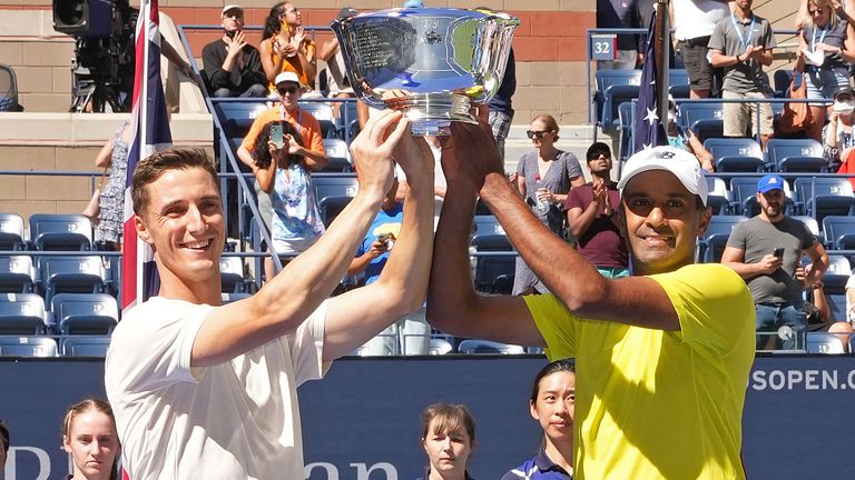 Joe Salisbury et Rajeev Ram ont remporté le titre du double masculin de l'US Open à Flushing Meadows (Darren Carroll/USTA via AP)