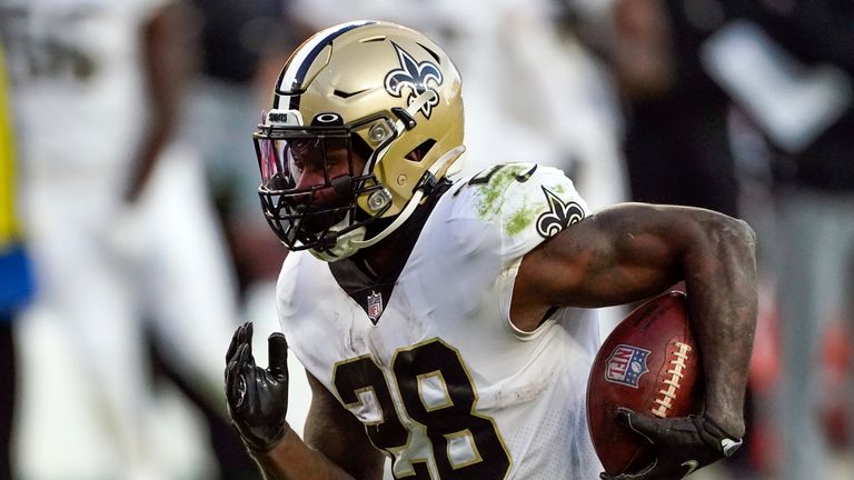 Former New Orleans Saints running back Latavius Murray has joined the Baltimore Ravens on a one-year deal