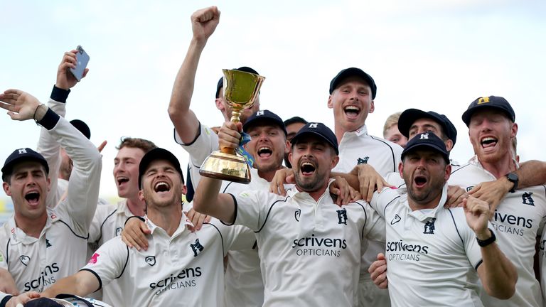 Warwickshire celebrate after winning the 2021 County Championship (PA Images)