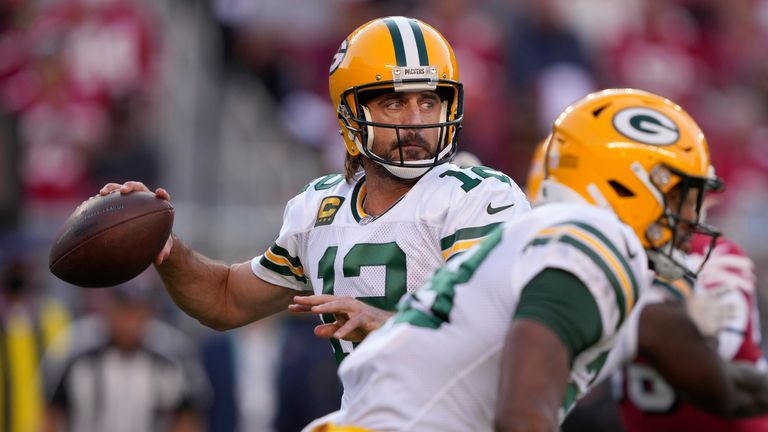 Green Bay Packers quarterback Aaron Rodgers passes against the San Francisco 49ers