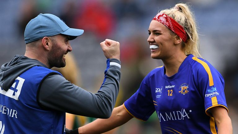 15 September 2019; Tipperary manager Shane Ronayne celebrates with Orla O'Dwyer after the TG4 All-Ireland Ladies Football Intermediate Championship Final match between Meath andTipperary at Croke Park in Dublin. Photo by Piaras .. M..dheach/Sportsfile 