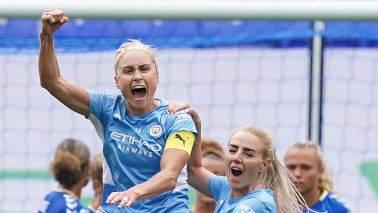 Steph Houghton's sublime free-kick completed the rout for Man City