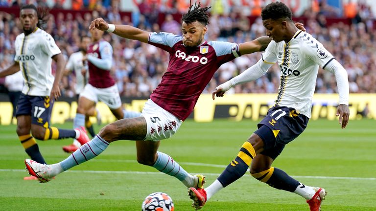 Aston Villa's Tyrone Mings attempts to block a cross from Everton's Demarai Gray